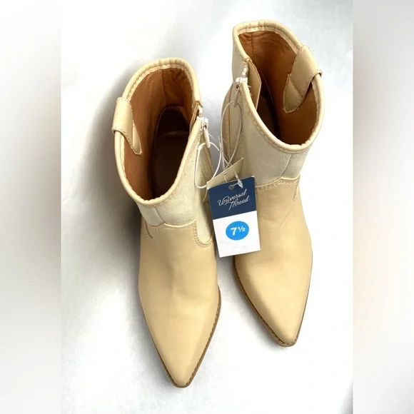 Universal Thread Women's Cream Kay Western Style Zip Boot/Bootie Size 7.5 NWT - Picture 10 of 12
